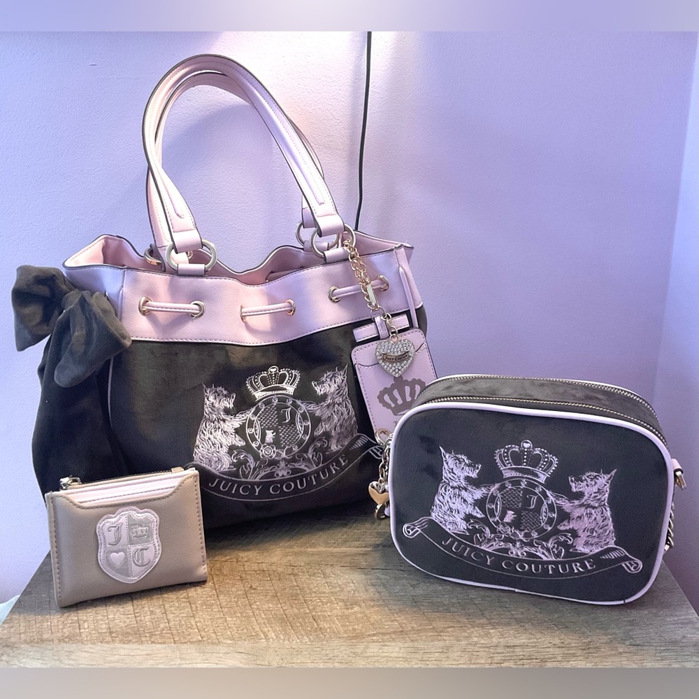 Juicy Couture Black and Pink Tote Set